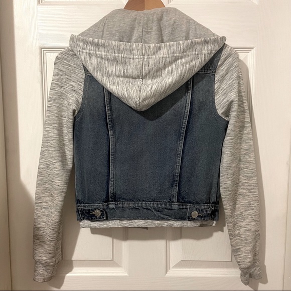 Hybrid Denim Jacket - Picture 3 of 6